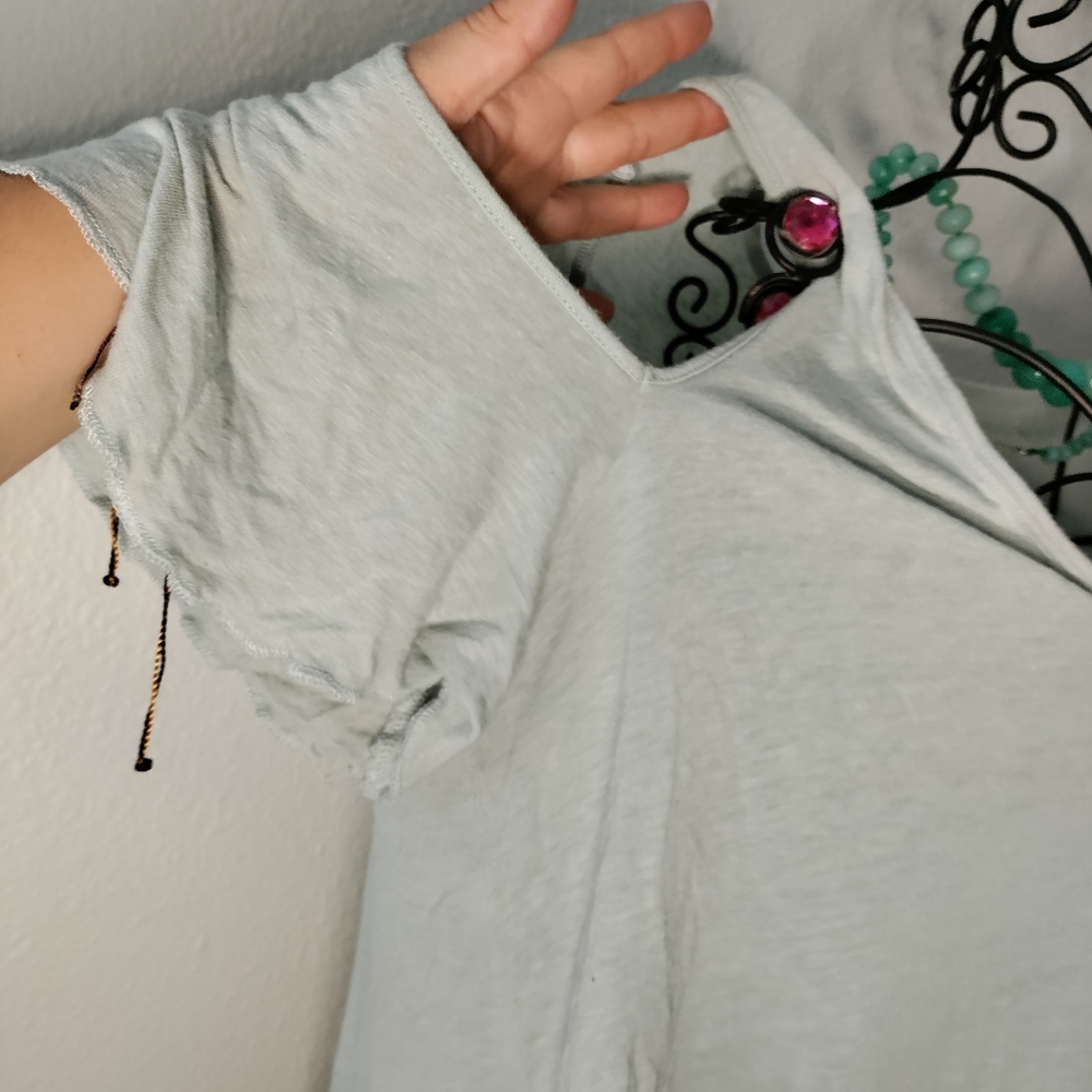 Free people - Picture 3 of 5